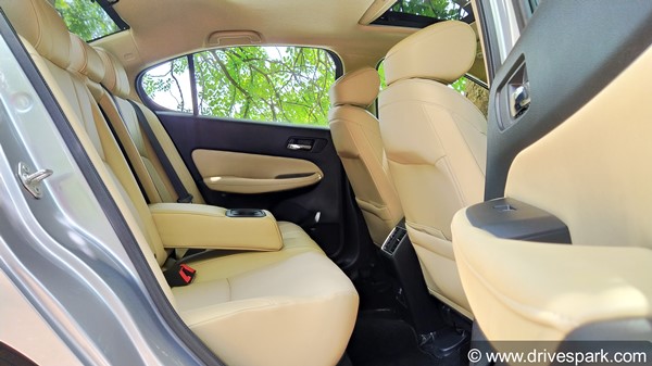 2020 Honda City Review (First Drive): नई होंडा सिटी रिव्यू डिजाईन इंजन फीचर्स तकनीक जानकारी