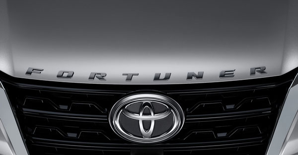 2021 Toyota Fortuner Official Accessories List: टोयोटा फॉर्च्यूनर की आधिकारिक एक्सेसरीज रेंज हुई पेश