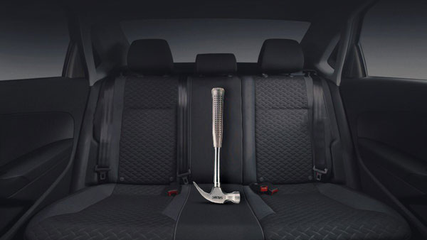 BMC Asks Motorists To Keep Hammer In Car: निसार्गा चक्रवात में अपनी कार में रखें हथौड़ा- बीएमसी BMC Asks Motorists To Keep Hammer In Car: निसार्गा चक्रवात में अपनी कार में रखें हथौड़ा- बीएमसी