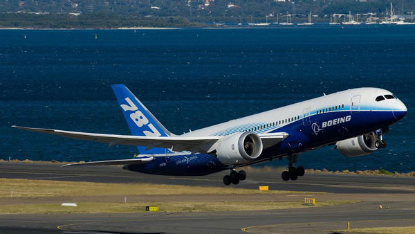 Aviation Ministry DirectsTo Operate 45% Flights: अब एयरलाइंस कंपनियां उड़ा सकती हैं 45% विमान