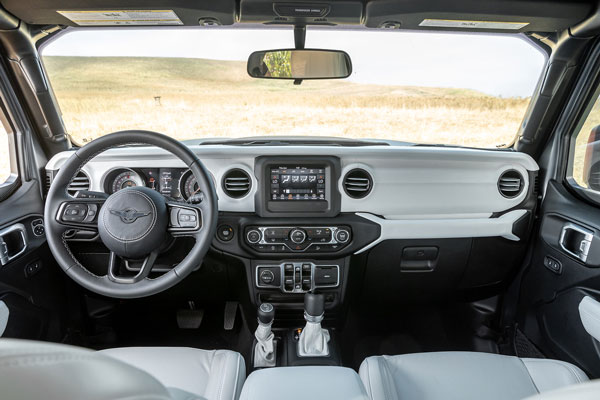 Rezvani Hercules 6X6 SUV Teased: रेजवानी हरक्यूलिस 6X6 का टीजर जारी, जल्द होगी लॉन्च Rezvani Hercules 6X6 SUV Teased: रेजवानी हरक्यूलिस 6X6 का टीजर जारी, जल्द होगी लॉन्च