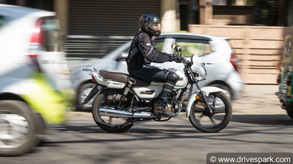 Tips For Max Mileage From Two-Wheelers: बढ़ाएं बाइक की माइलेज कम करें प्रदूषण, अपनाएं यह टीप्स