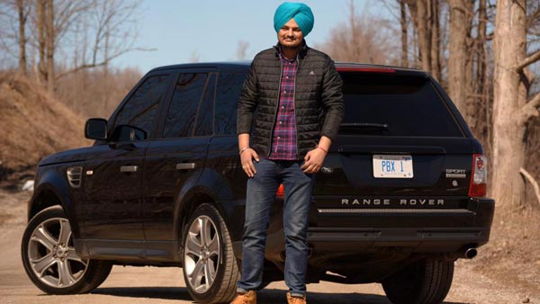 Punjabi Singer Caught With Tinted Windows On SUV: पंजाबी गायक सिधु मूसेवाला की कार का कटा चालान