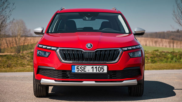 Skoda Kamiq Spied Testing: स्कोडा कॉमिक एसयूवी एक बार फिर टेस्टिंग के दौरान आई नजर