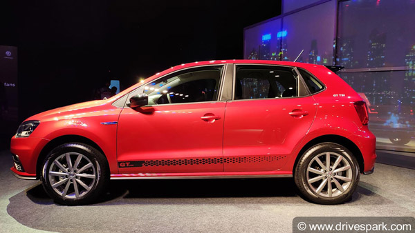Volkswagen Polo, Vento Automatic Delivery: फॉक्सवैगन पोलो व वेंटो ऑटोमेटिक डिलीवरी अगस्त में होगी शुरू