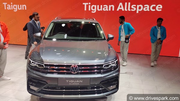 Volkswagen Tiguan Allspace Reaches Dealerships: फॉक्सवैगन टिगुआन ऑलस्पेस पहुंची डीलरशिप डिलीवरी जल्द जानकारी
