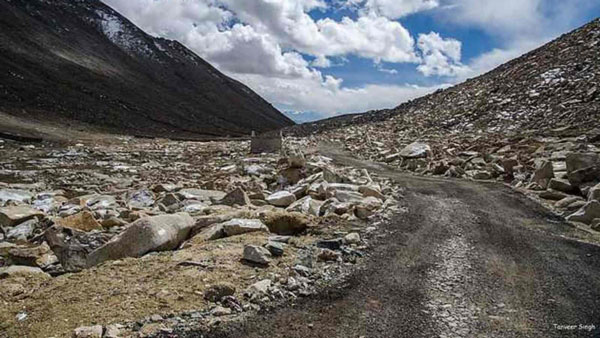 Highest Motorable Roads In India: भारत की सबसे ऊँची मोटरेबल् रोड व पास Highest Motorable Roads In India: भारत की सबसे ऊँची मोटरेबल् रोड व पास