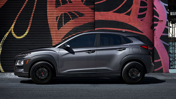 Hyundai Kona Night Edition Unveiled: हुंडई ने कोना नाईट एडिशन का किया खुलासा, जानें क्या हैं फीचर्स Hyundai Kona Night Edition Unveiled: हुंडई ने कोना नाईट एडिशन का किया खुलासा, जानें क्या हैं फीचर्स