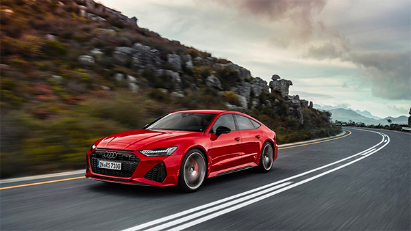 Audi RS7 Sportback Launched: ऑडी आरएस7 स्पोर्टबैक भारत में लॉन्च कीमत 1.94 करोड़ रुपये फीचर्स टॉप स्पीड इंजन जानकारी