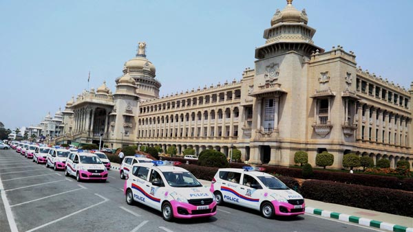 Bangalore Police Seized Lamborghini Gallardo: लैम्बोर्गिनी कार बैंगलोर पुलिस जब्त फेक नंबर प्लेट जानकारी Bangalore Police Seized Lamborghini Gallardo: लैम्बोर्गिनी कार बैंगलोर पुलिस जब्त फेक नंबर प्लेट जानकारी