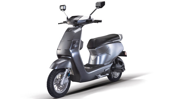 BGauss Electric Scooter Unveiled: बीगॉस ने किया अपनी पहली दो इलेक्ट्रिक वाहन का खुलासा