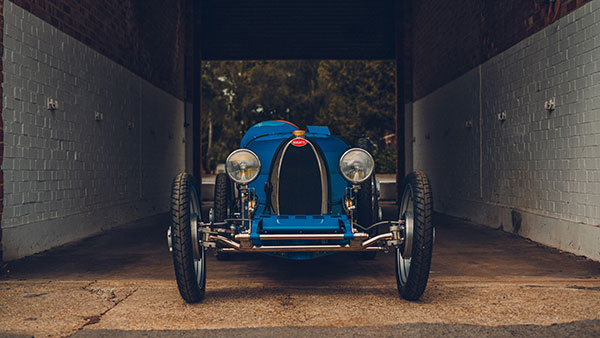 Bugatti Baby 2 Electric Car: बुगाटी बेबी 2 इलेक्ट्रिक कार कीमत 26 लाख रेंज फीचर्स जानकारी 