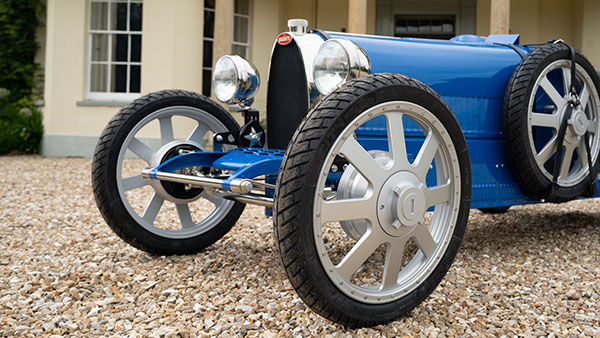 Bugatti Baby 2 Electric Car: बुगाटी बेबी 2 इलेक्ट्रिक कार कीमत 26 लाख रेंज फीचर्स जानकारी 