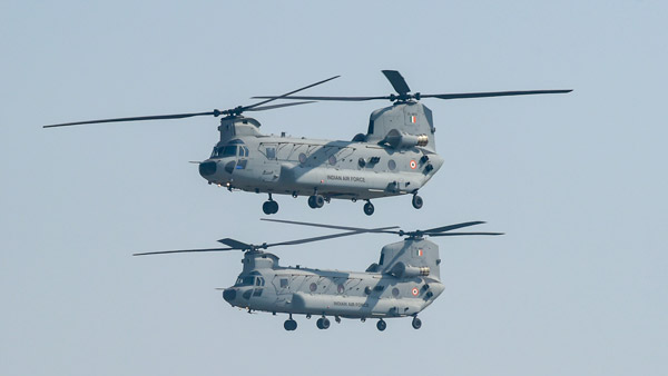 Boeing Completes Helicopter Deliveries: बोईंग भारतीय एयर फोर्स डिलीवर नई अपाचे व चिनूक हेलीकॉप्टर जानकारी