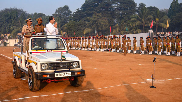 Maharashtra Govt। To Buy Cars Worth Rs 1.4 Crore: महाराष्ट्र सरकार मंत्रियों के लिए खरीदेगी करोड़ो की कार मुख्यमंत्री ने दी अनुमति