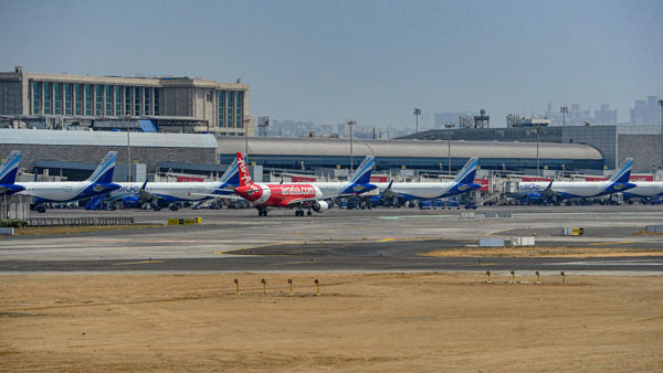 Kolkata Bans Flight From 6 Cities: 6 कोरोना हॉटस्पॉट शहरों से कोलकाता के लिए विमान सेवाएं रद्द