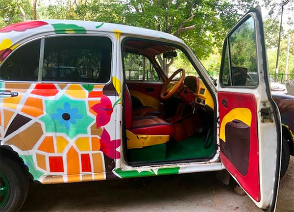 Multi-Colored Cars Now Legal: भारत में अब मल्टी-कलर कार का रजिस्ट्रेशन गैरकानूनी नहीं