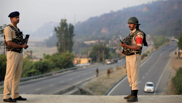 Jammu-Srinagar Tunnel Soon To Open: जम्मू-श्रीनगर के बीच दूरी होगी कम, यह टनल बचाएगा समय