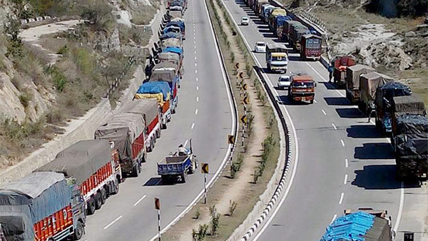 Jammu-Srinagar Tunnel Soon To Open: जम्मू-श्रीनगर के बीच दूरी होगी कम, यह टनल बचाएगा समय