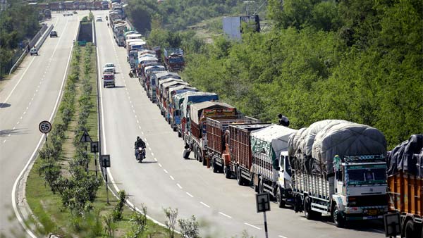 Jammu-Srinagar Tunnel Soon To Open: जम्मू-श्रीनगर के बीच दूरी होगी कम, यह टनल बचाएगा समय