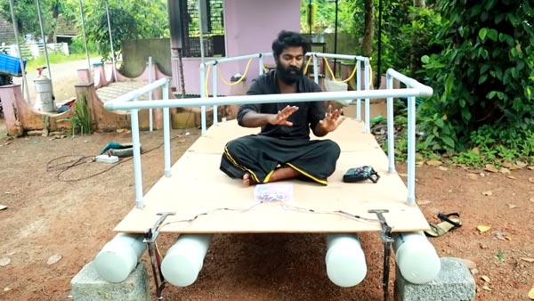 RC Boat Made Of PVC Pipes: पीवीसी पाइप से बनाई रिमोट कंट्रोल नाव, तीन लोग कर सकते हैं सवारी