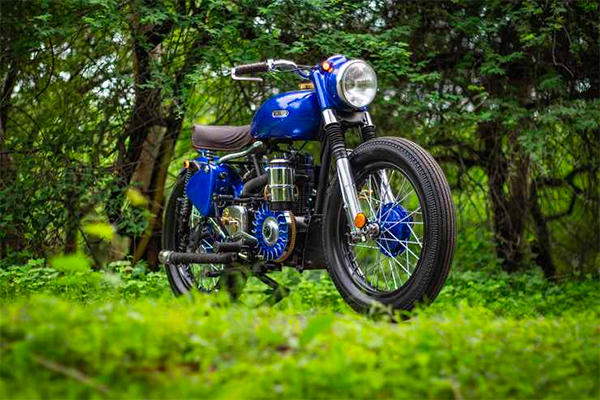 Diesel Powered Royal Enfield Bullet: यह रॉयल एनफील्ड बुलेट पेट्रोल से नहीं डीजल से चलती है