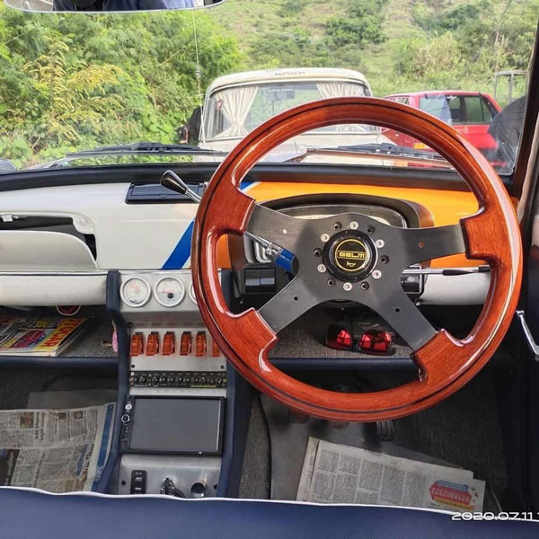 Premier Padmini Modification: 1991 की प्रीमियर पद्मिनी नहीं है माॅडर्न कारों से कम, देखें माॅडिफाइड अवतार