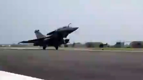Rafale Fighter Jet Reaches India: 5 राफेल फाइटर जेट भारत पहुंची जानकारी