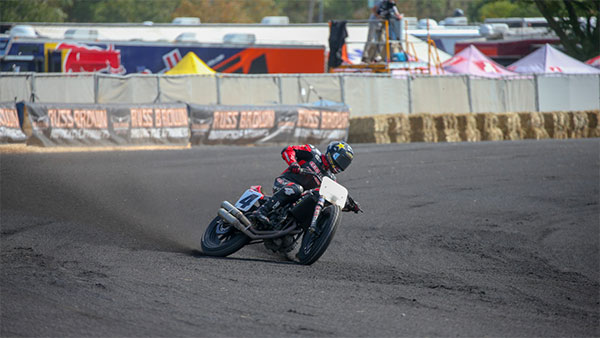 Royal Enfield To Participate In Flat Track Race: रॉयल एनफील्ड की यह बाइक करेगी फ्लैट ट्रैक रेस में मुकाबला