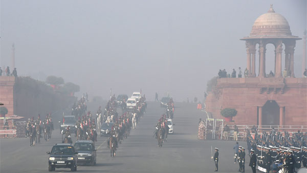 IIT Roorkee Develops New Technology: आईआईटी रुड़की ने खोजा धुंध में सेफ ड्राइविंग की तकनीक, जानें