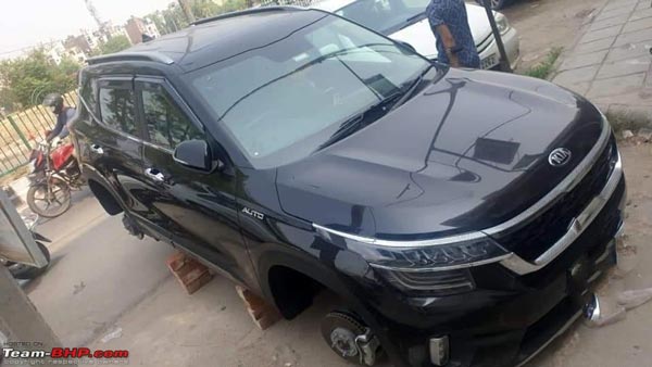 New Hyundai Creta & Kia Seltos Wheels Stolen In Delhi: नई क्रेटा और सेल्टॉस के व्हील ले उड़े चोर