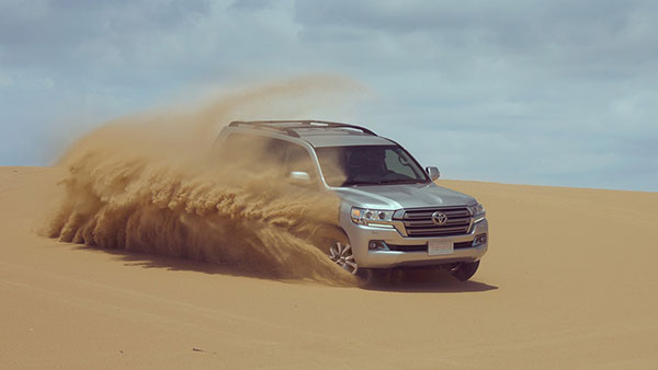 Toyota Land Cruiser Facelift Soon To Launch: टोयोटा लैंड क्रूजर फेसलिफ्ट जल्द होगी लाॅन्च