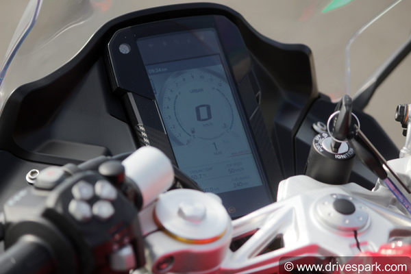 TVS Apache RR 310 Price Hike: टीवीएस अपाचे आरआर 310 बीएस6 की कीमत बढ़ी, जानें कितनी