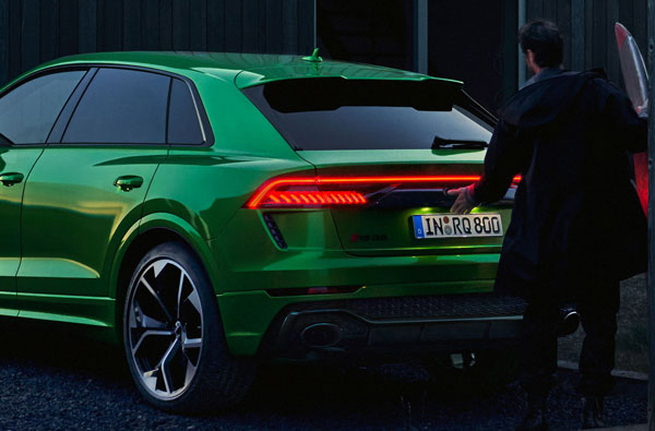 Audi Released RS Q8 Teaser: ऑडी इंडिया ने आरएस क्यू8 का टीजर किया जारी, लॉन्च जल्द