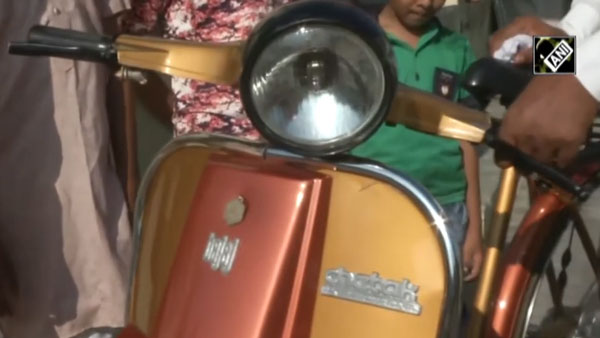 Student Builds Bicycle-Scooter During Lockdown: पंजाब आठवीं के बच्चे ने स्कूटर जैसे दिखने वाली साइकिल बनाई 