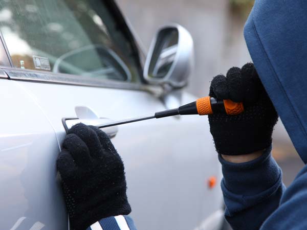 Car Dealers To Advise Buyers To Install GPS: पुलिस ने कार डीलर्स को कहा ग्राहकों को कार में में जीपीएस लगाने की दें सलाह