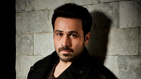 Emran Hashmi Spotted Riding Kawasaki Z900: इमरान हाशमी कावासाकी जेड900 चलाते दिखे, देखें तस्वीरें