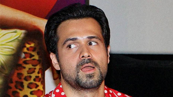 Emran Hashmi Spotted Riding Kawasaki Z900: इमरान हाशमी कावासाकी जेड900 चलाते दिखे, देखें तस्वीरें