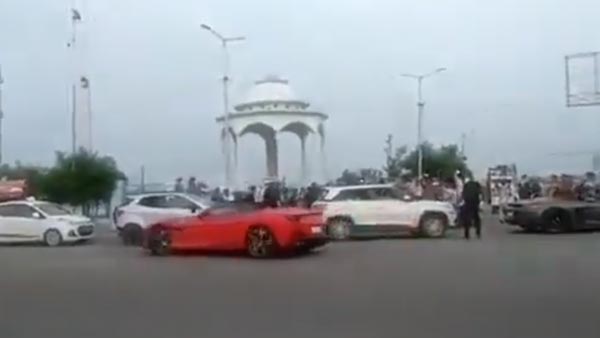 Ferrari California Seized For Performing Stunt: कानपुर पुलिस फरारी कार जब्त स्टंट जानकारी