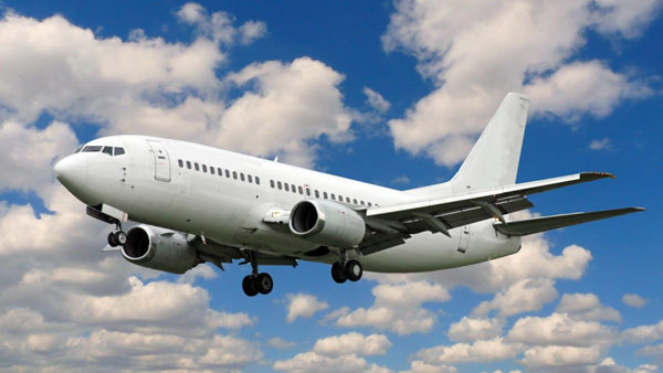 Why Planes Don't Fly Over Holy Kaba: काबा के ऊपर से क्यों नहीं उड़ते हैं प्लेन, जानें कारण