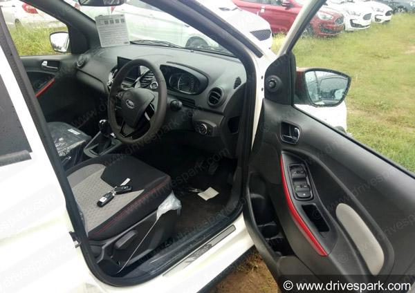 Ford Freestyle Flair Limited Edition: फोर्ड फ्रीस्टाइल फ्लेयर लिमिटेड एडिशन डीलरशिप पर आई नजर