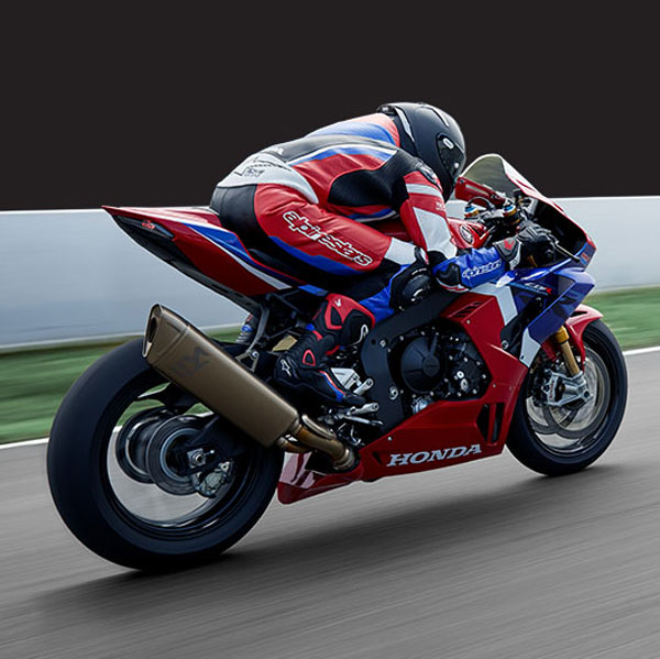 Honda CBR1000RR-R Price Revealed: होंडा सीबीआर1000आरआर-आर की कीमत का हुआ खुलासा