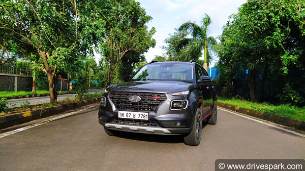 Hyundai Venue iMT Sport Variant Review: हुंडई वेन्यू आईएमटी स्पोर्ट वैरिएंट रिव्यू