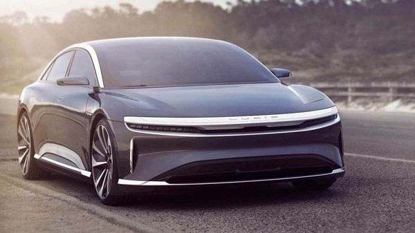 Electric Car With 800 KMs Range: एक बार चार्ज करने पर 800 किलोमीटर चलती है यह इलेक्ट्रिक कार, जानें