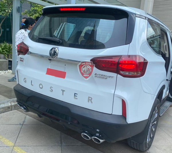 MG Gloster Spy Pics: एमजी ग्लोस्टर की टेस्टिंग करते देखें गयी, यह जानकारी आई सामने