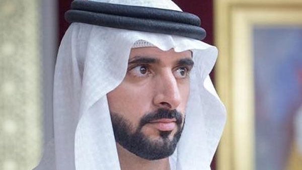 चिड़िया ने बनाया घोसला तो दुबई के प्रिंस ने अपनी मर्सिडीज कार को चलाना छोड़ा, देखें वीडियो चिड़िया ने बनाया घोसला तो दुबई के प्रिंस ने अपनी मर्सिडीज कार को चलाना छोड़ा, देखें वीडियो