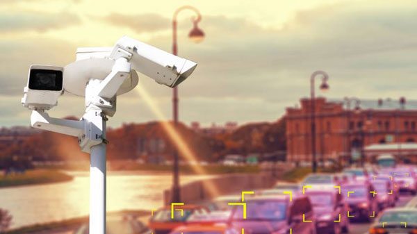 MH Police To Get High Speed Cameras: महाराष्ट्र पुलिस खरीदेगी हाई स्पीड कैमरे, रुकेगी ओवरस्पीडिंग