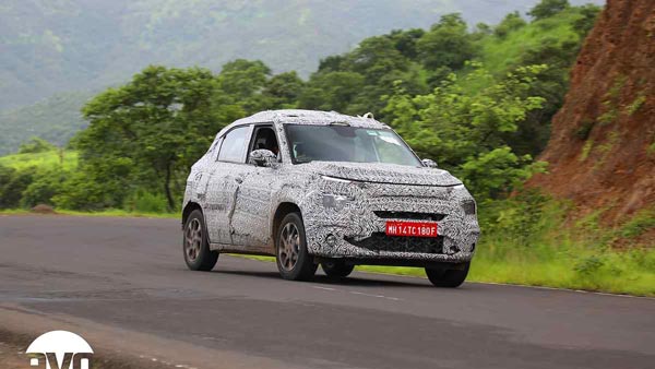 Tata HBX Micro SUV Spied: टाटा एचबीएक्स माइक्रो एसयूवी प्रोडक्शन माॅडल में दिखी, जल्द होगी लाॅन्च
