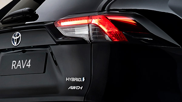 Toyota RAV4 Soon To Launch: टोयोटा आरएवी4 जल्द होगी लाॅन्च, जानिये इस एसयूवी के फीचर्स