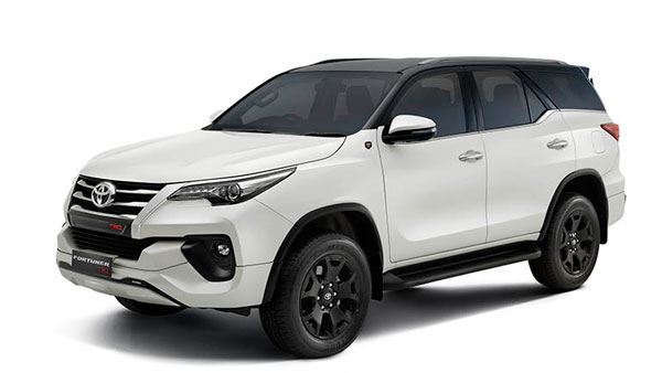 2021 Toyota Fortuner Facelift Spotted: नई टोयोटा फॉर्च्यूनर फेसलिफ्ट टेस्ट के दौरान आई नजर